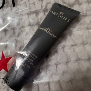 0.5 FL oz Origins Clear Improvement scrub